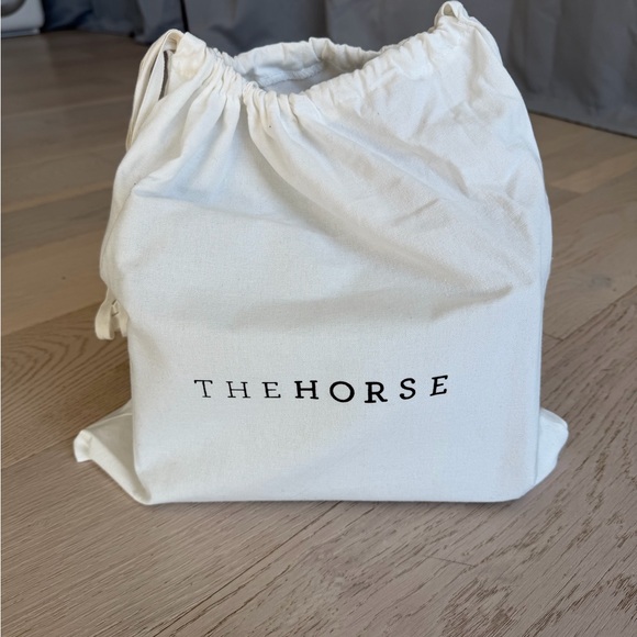 The Horse Clementine Bag in Olive - Picture 7 of 12